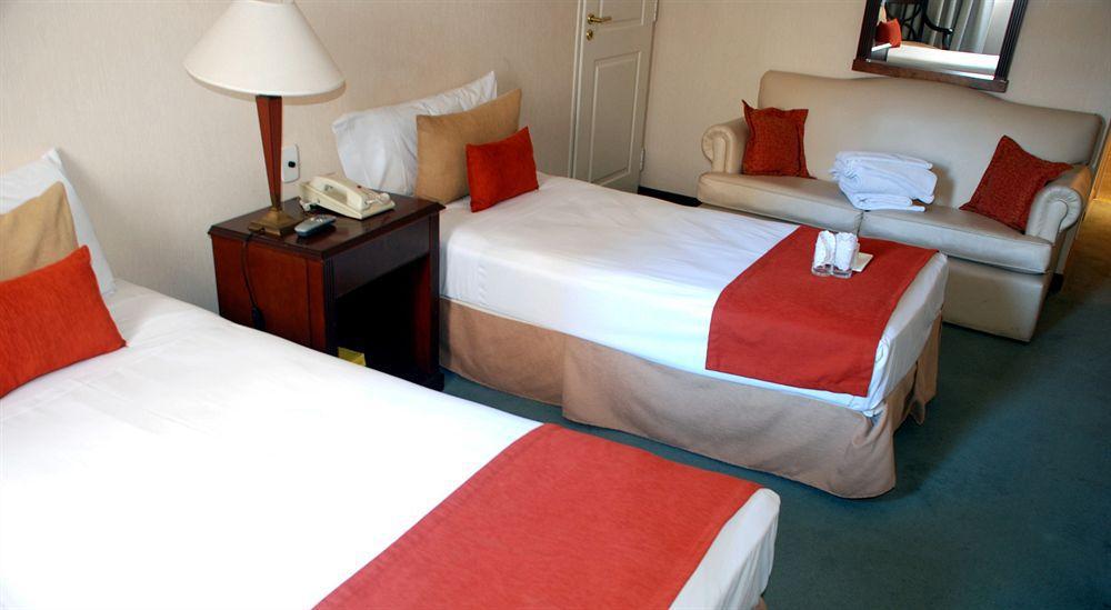 Hr Esmeralda Luxor Buenos Aires Chambre photo