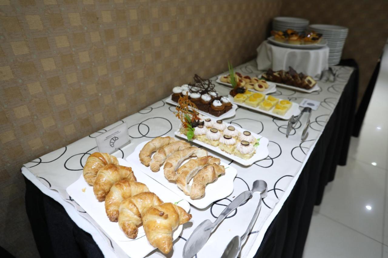 Hr Esmeralda Luxor Buenos Aires Extérieur photo